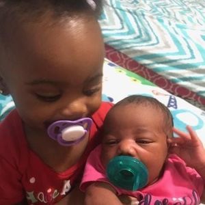 Meet your Posher, Nicole